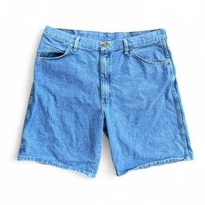 Vintage 90s Wrangler Light Wash High Rise Jeans – Relaxed Fit – Size 38